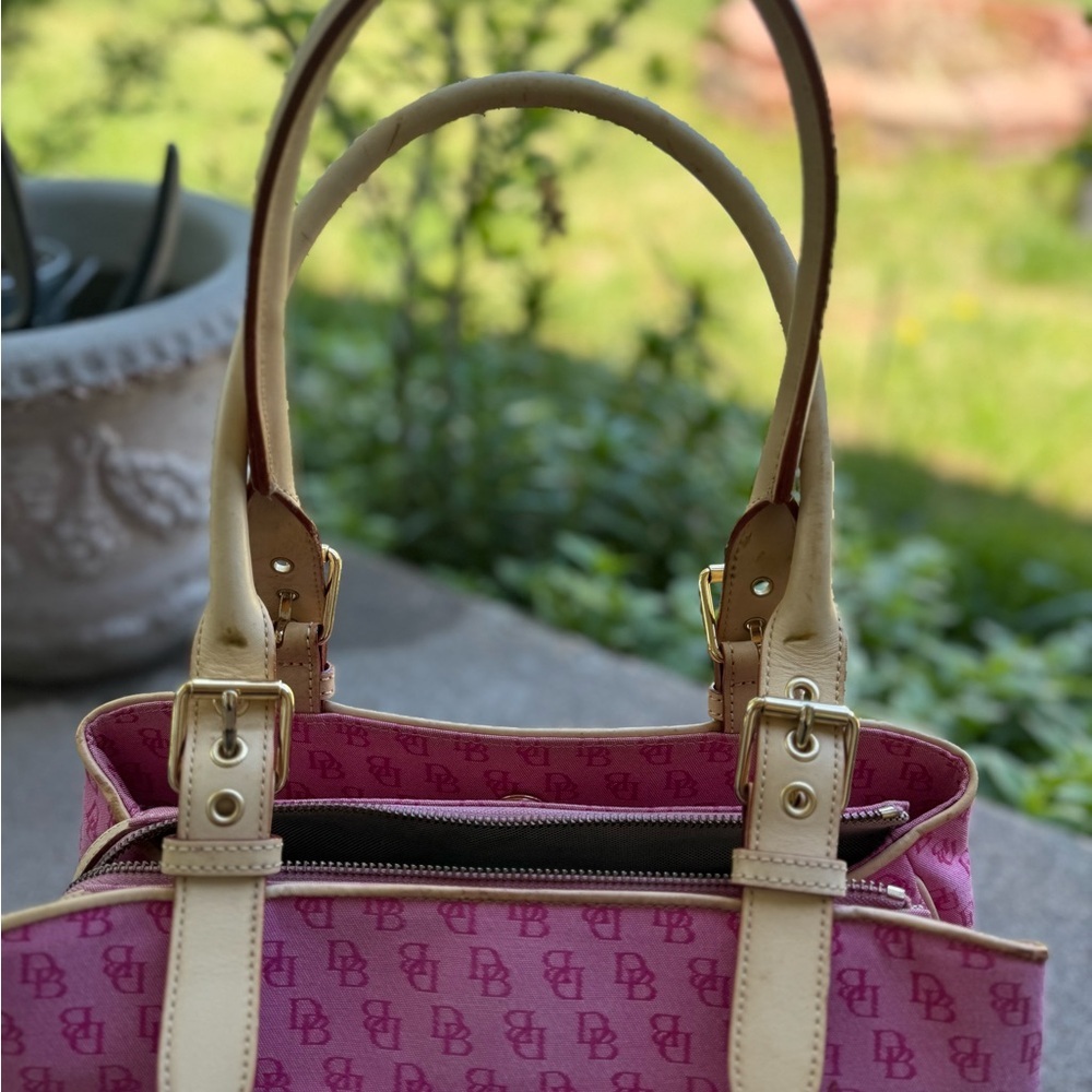 Authentic Dooney & Bourke Pink Tote Bag - Picture 3 of 16